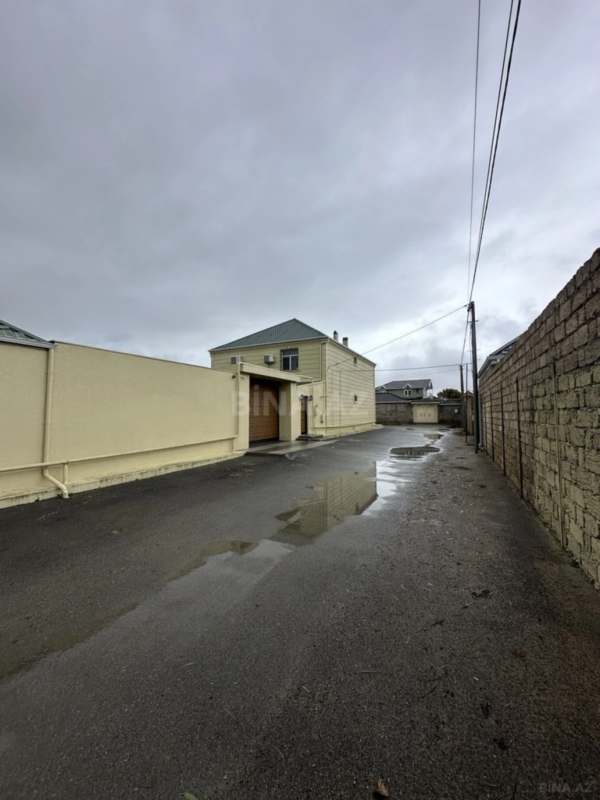 Satılır torpaq sahəsi 12 m²