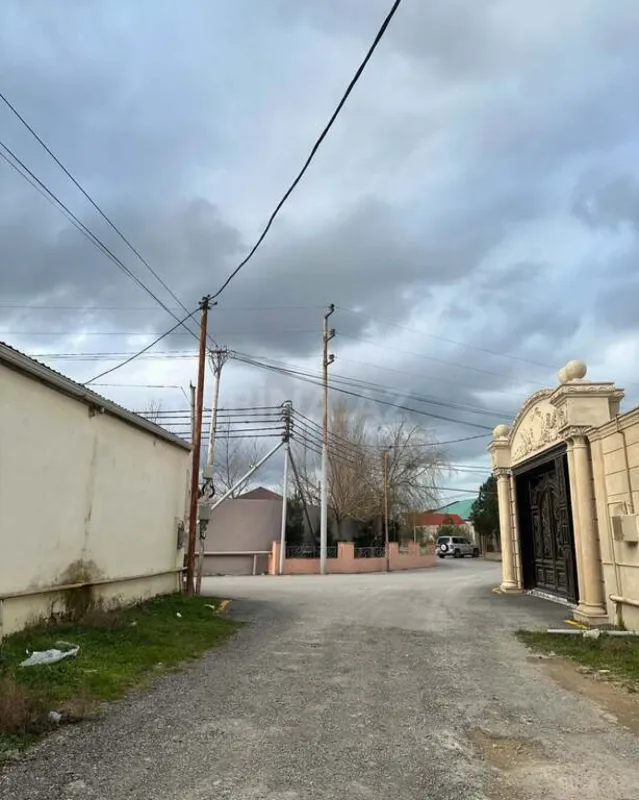 Satılır torpaq sahəsi 12 m²