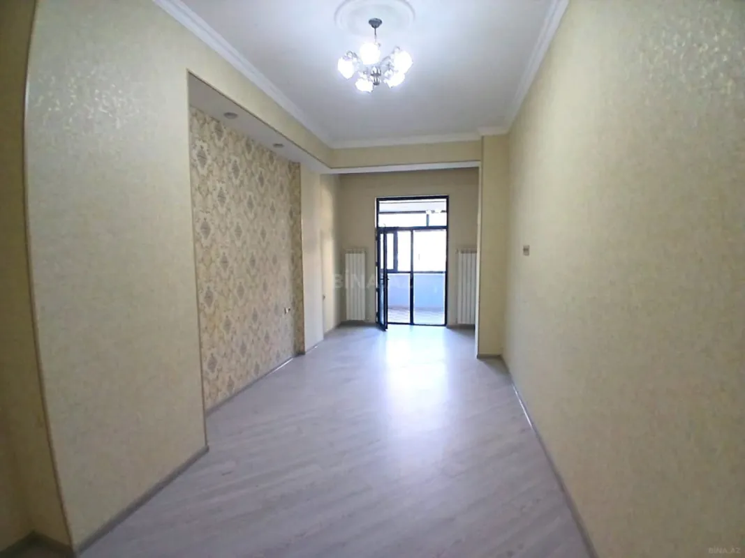 Satılır 3 otaqlı mənzil 96 m²