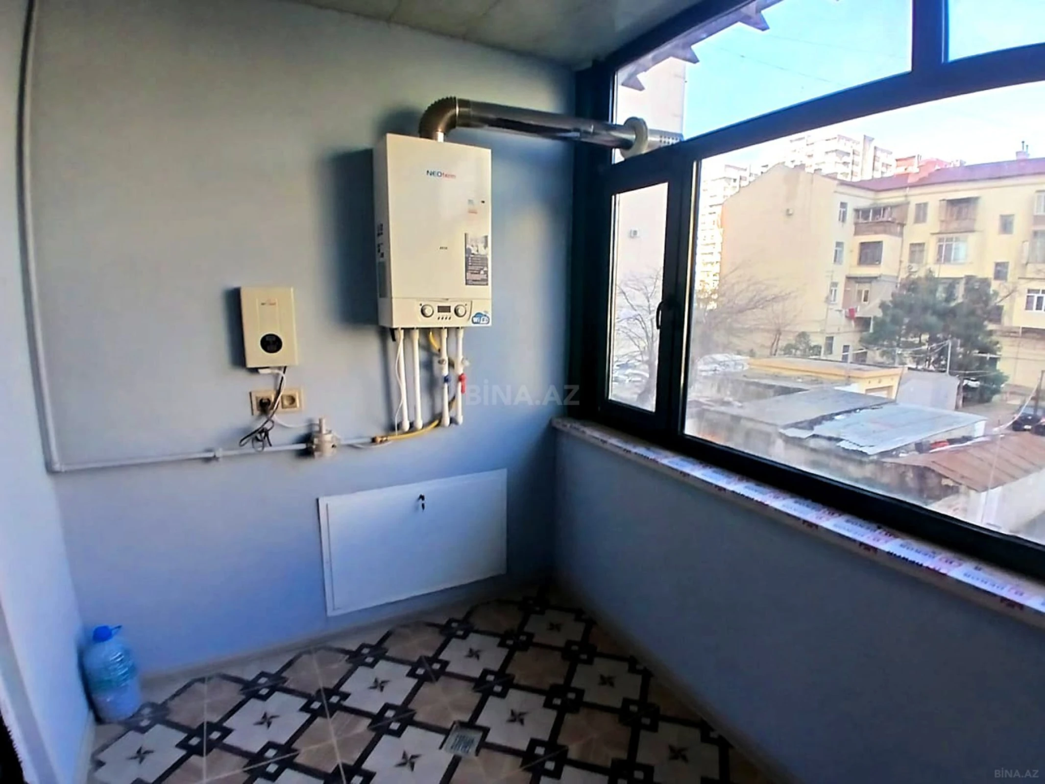 Satılır 3 otaqlı mənzil 96 m²