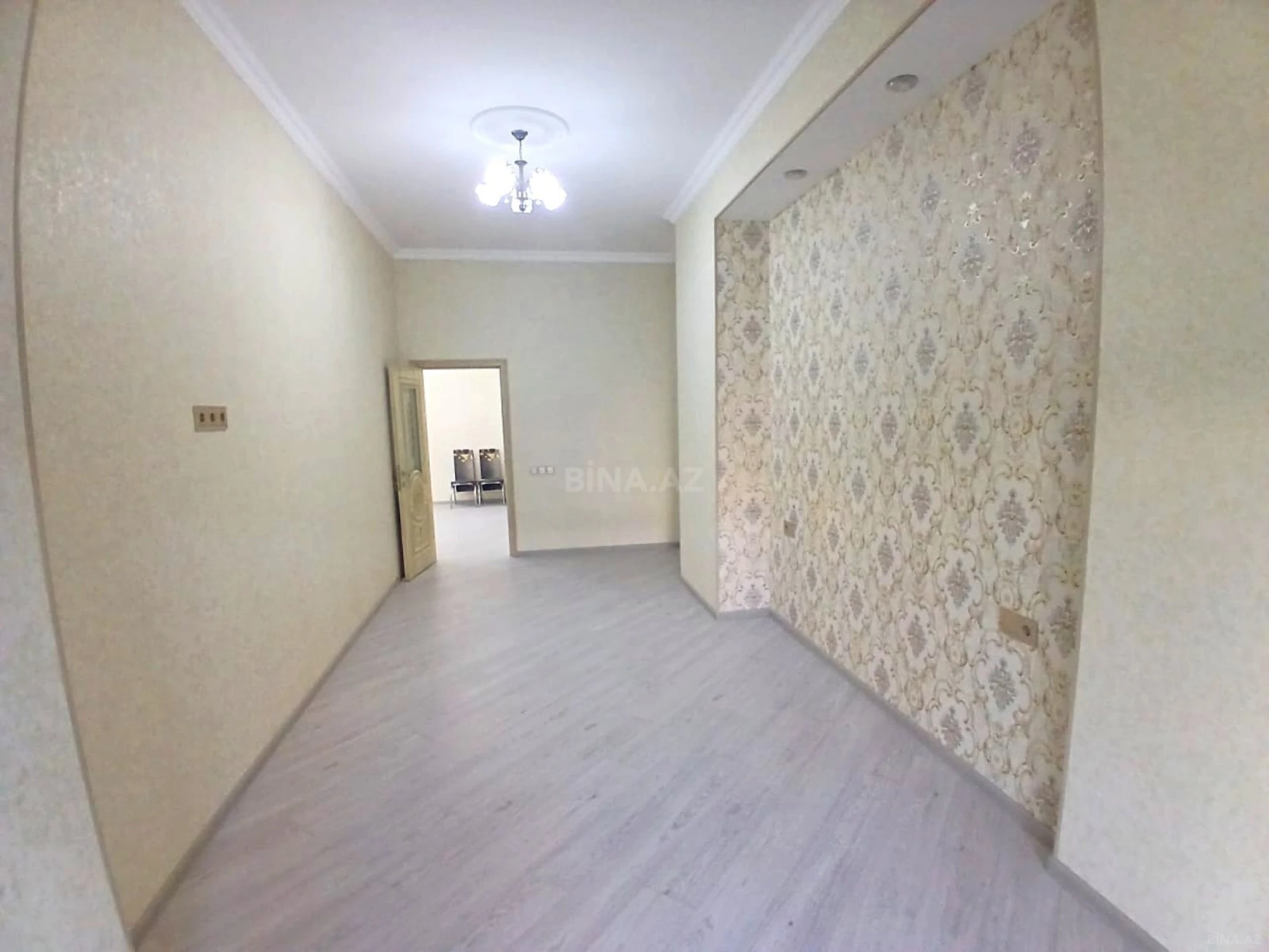 Satılır 3 otaqlı mənzil 96 m²