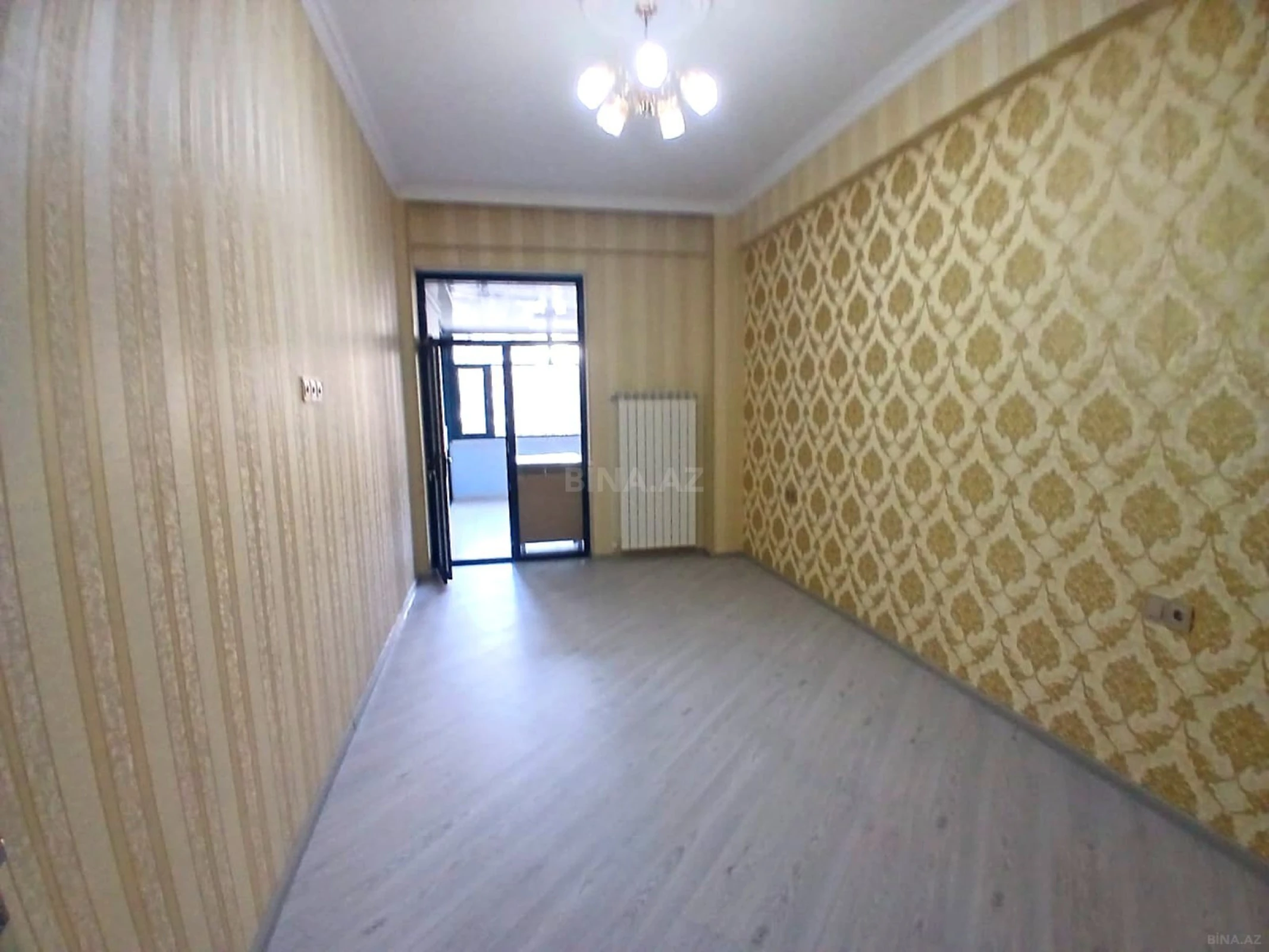 Satılır 3 otaqlı mənzil 96 m²