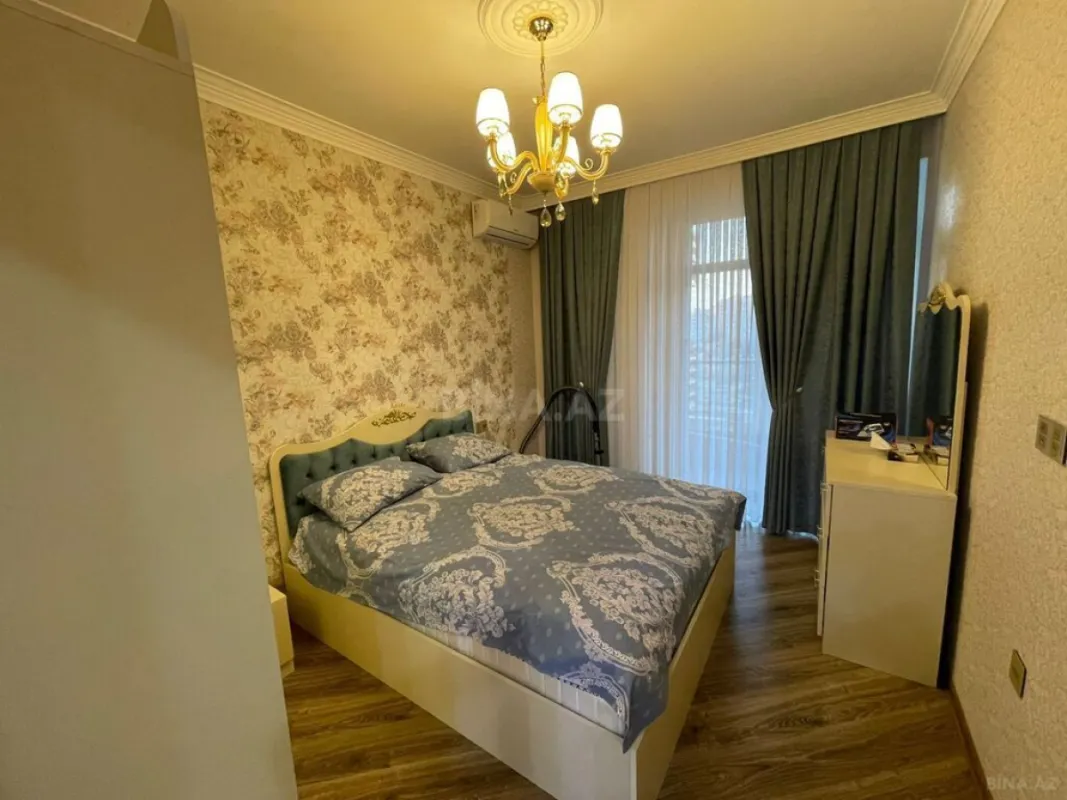 Kirayə verilir 2 otaqlı mənzil 75 m²