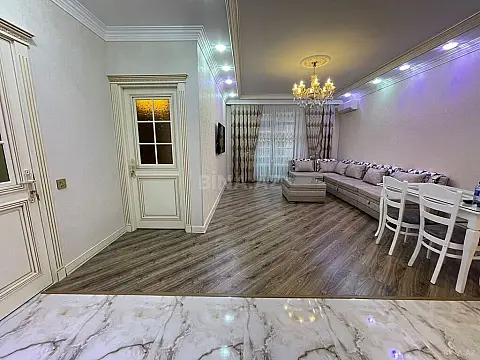 Kirayə verilir 2 otaqlı mənzil 75 m² — Bakı 2 otaq 75.00 m²
