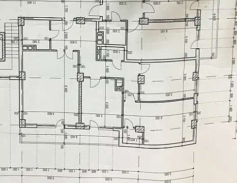 Satılır 4 otaqlı mənzil 146 m²