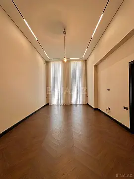 Satılır 5 otaqlı həyət evi 250 m²
