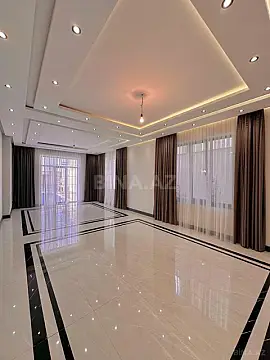Satılır 6 otaqlı həyət evi 300 m²