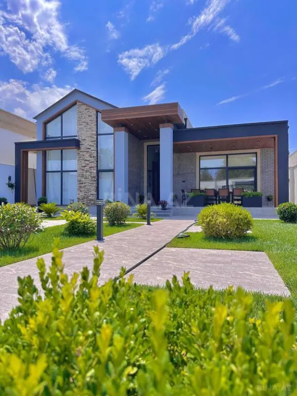 Satılır 5 otaqlı həyət evi 200 m²