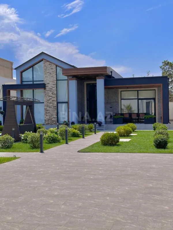 Satılır 5 otaqlı həyət evi 200 m²