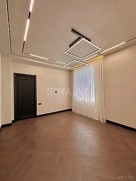Satılır 5 otaqlı həyət evi 200 m²