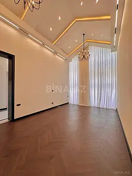 Satılır 5 otaqlı həyət evi 200 m²