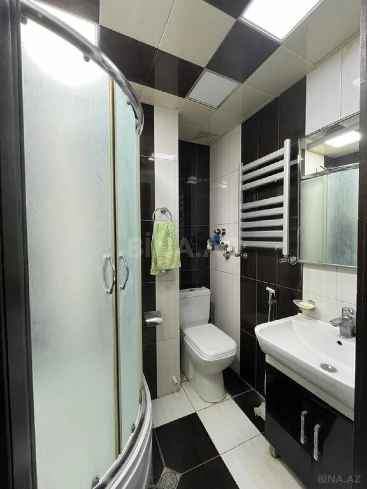 Satılır 3 otaqlı mənzil 100 m²