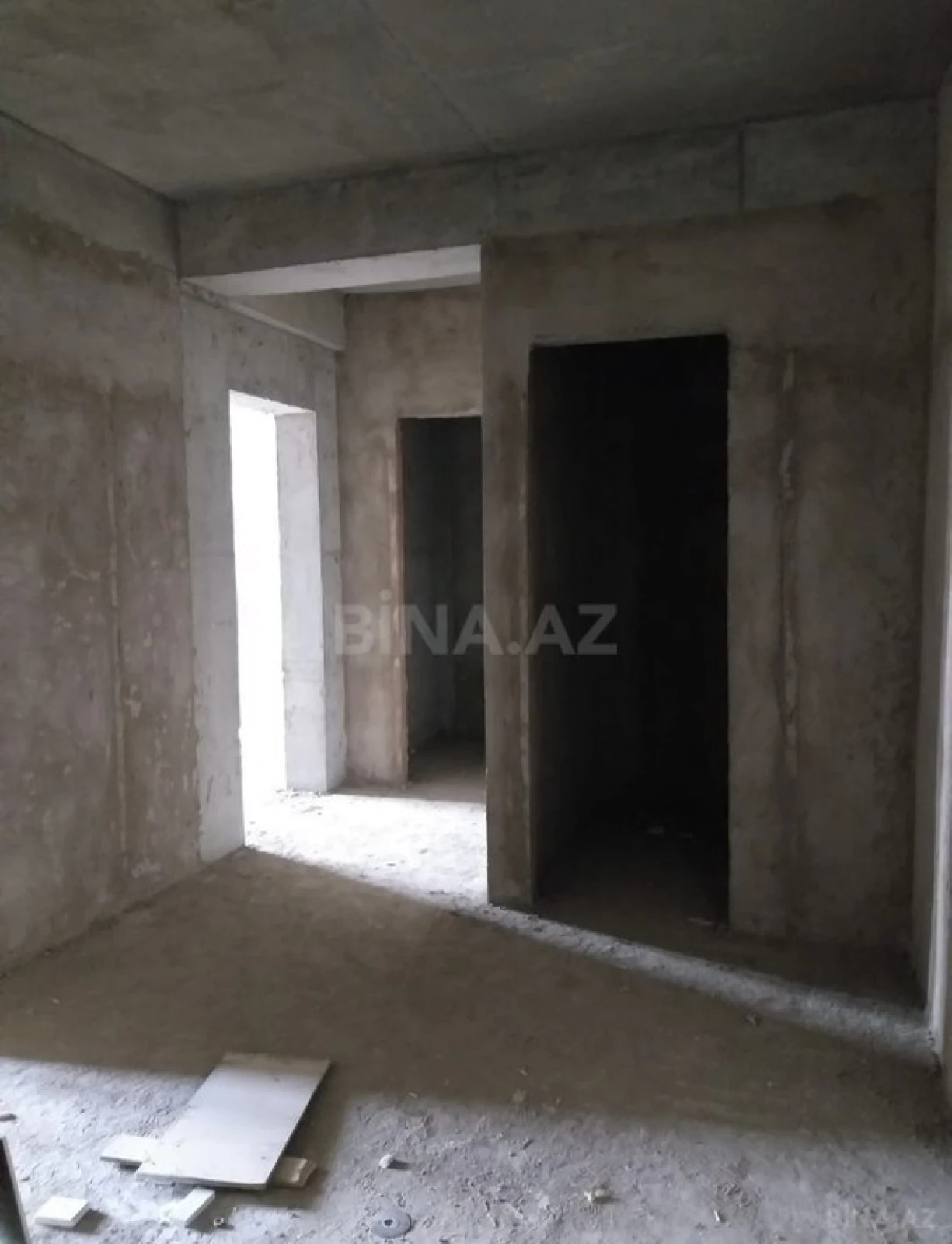 Satılır 2 otaqlı mənzil 95 m²