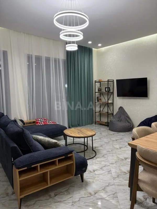 Kirayə verilir 4 otaqlı həyət evi 130 m²