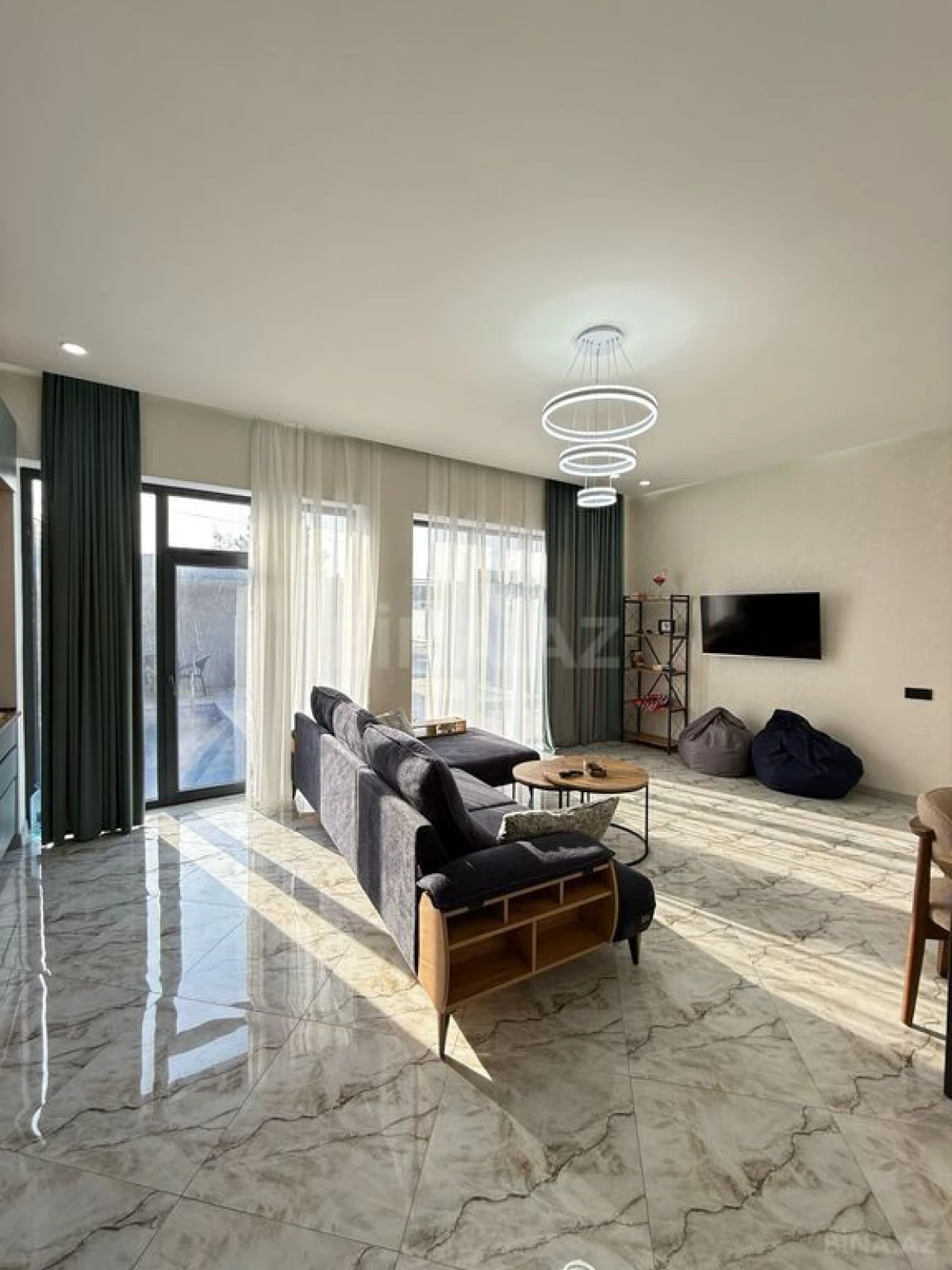 Kirayə verilir 4 otaqlı həyət evi 130 m²