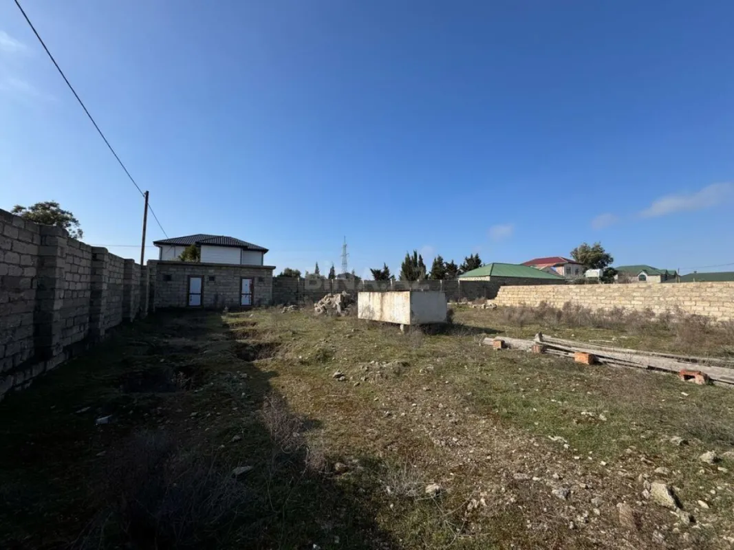 Satılır torpaq sahəsi 6 m²