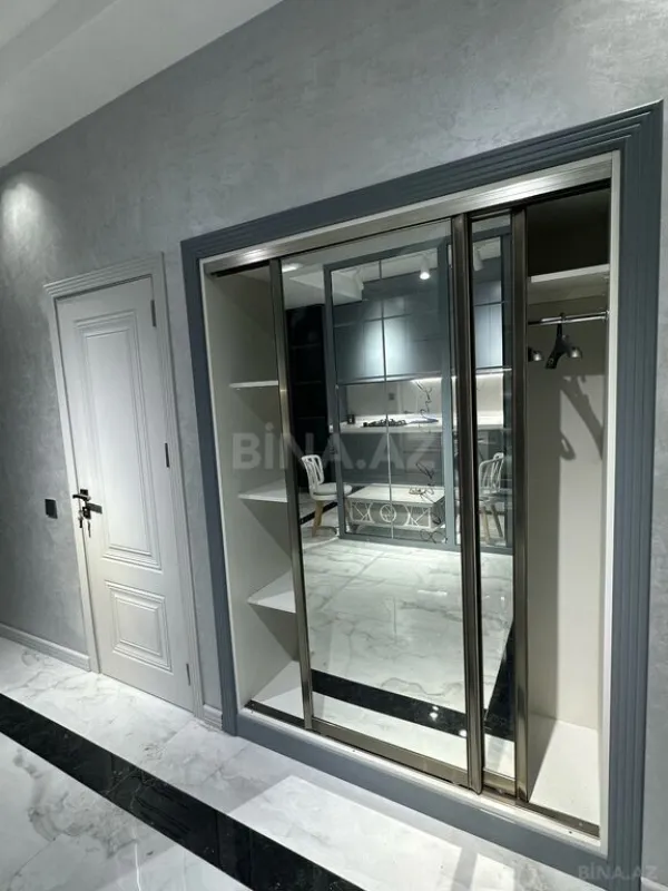 Kirayə verilir 2 otaqlı mənzil 75 m²