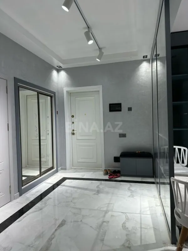 Kirayə verilir 2 otaqlı mənzil 75 m²
