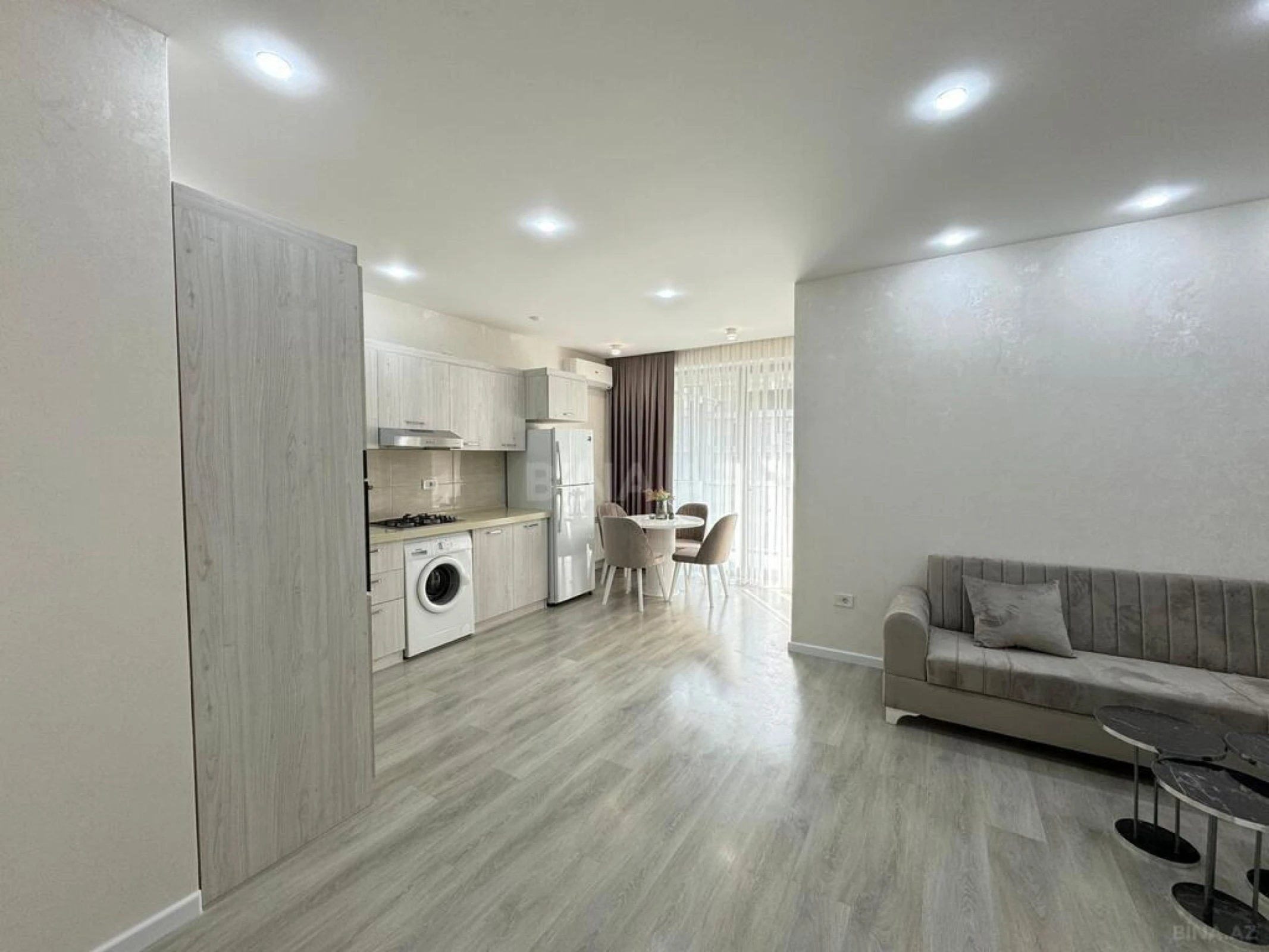 Satılır 2 otaqlı mənzil 53 m²