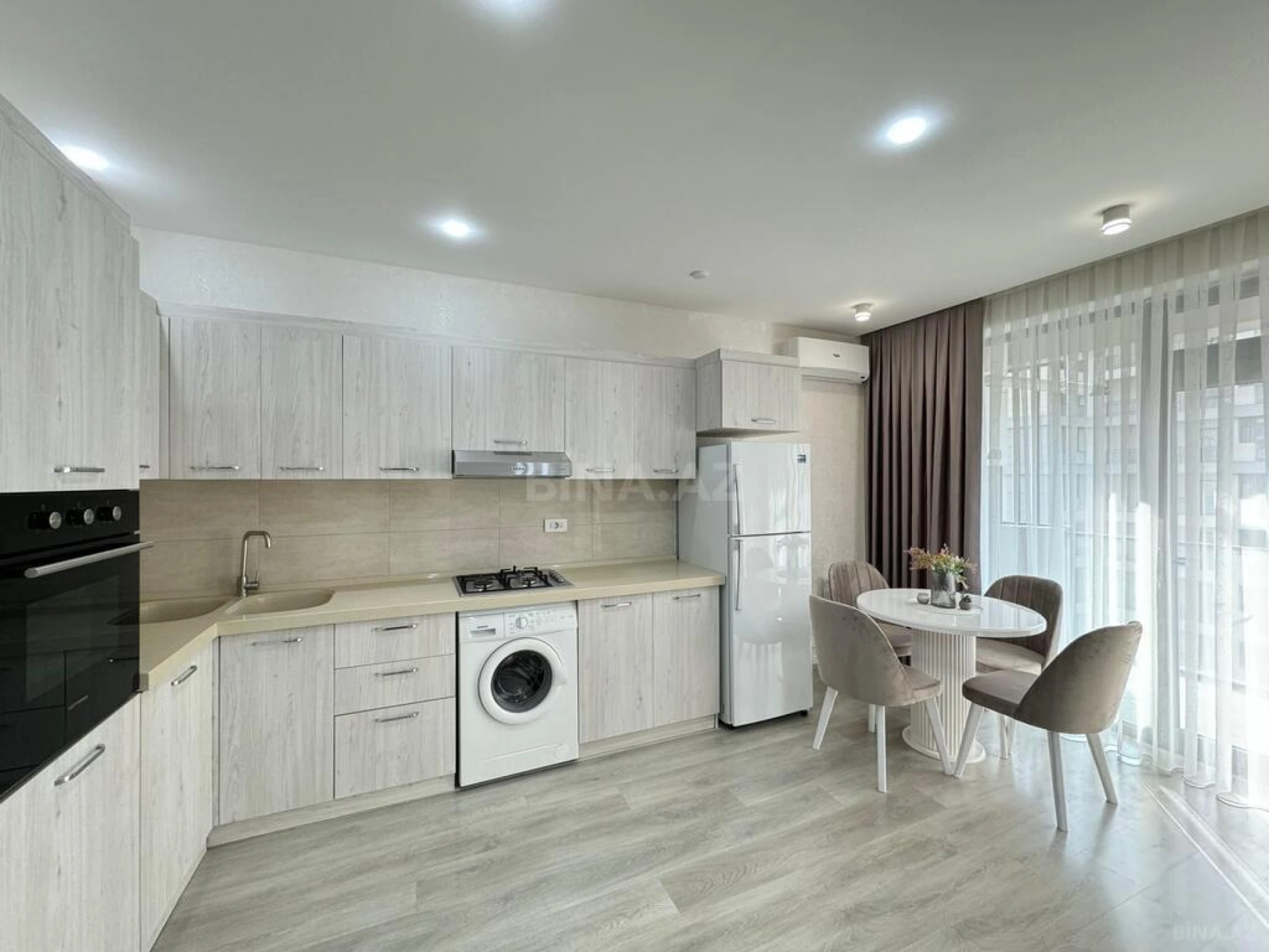 Satılır 2 otaqlı mənzil 53 m²