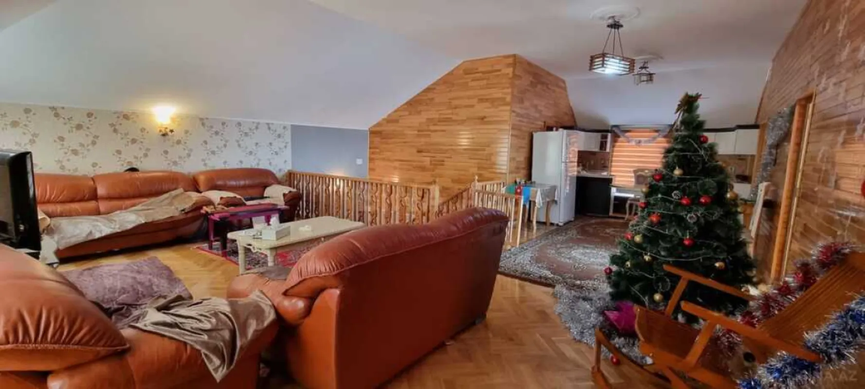 Satılır 7 otaqlı həyət evi 200 m²