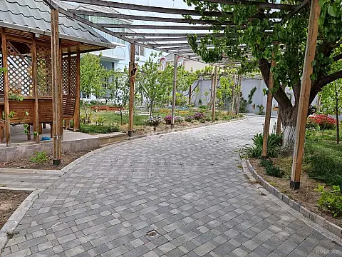 Satılır 7 otaqlı həyət evi 200 m² — Bakı, Buzovna 7 otaq 200.00 m²