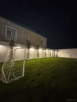 Satılır 7 otaqlı həyət evi 500 m²