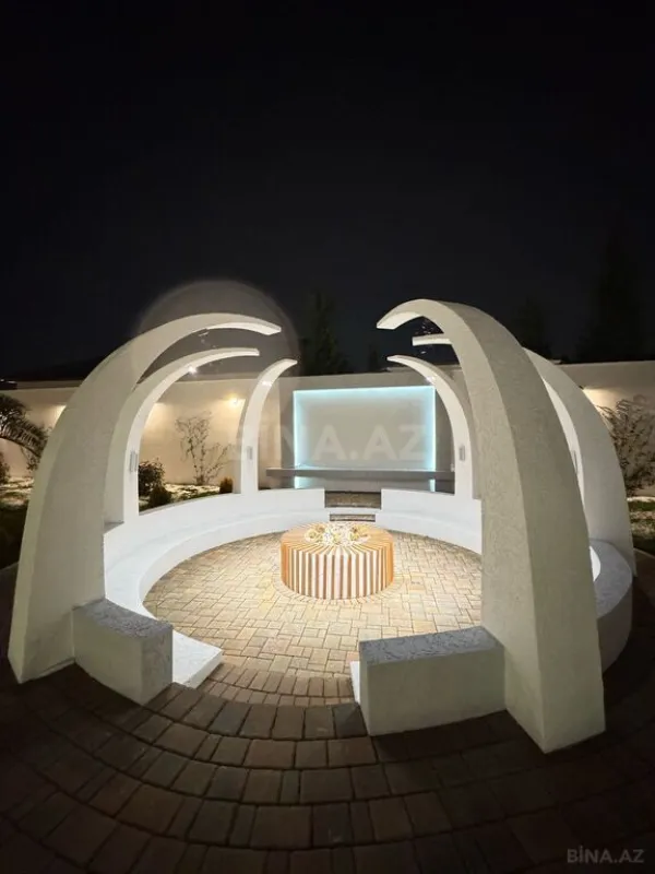 Satılır 7 otaqlı həyət evi 500 m²