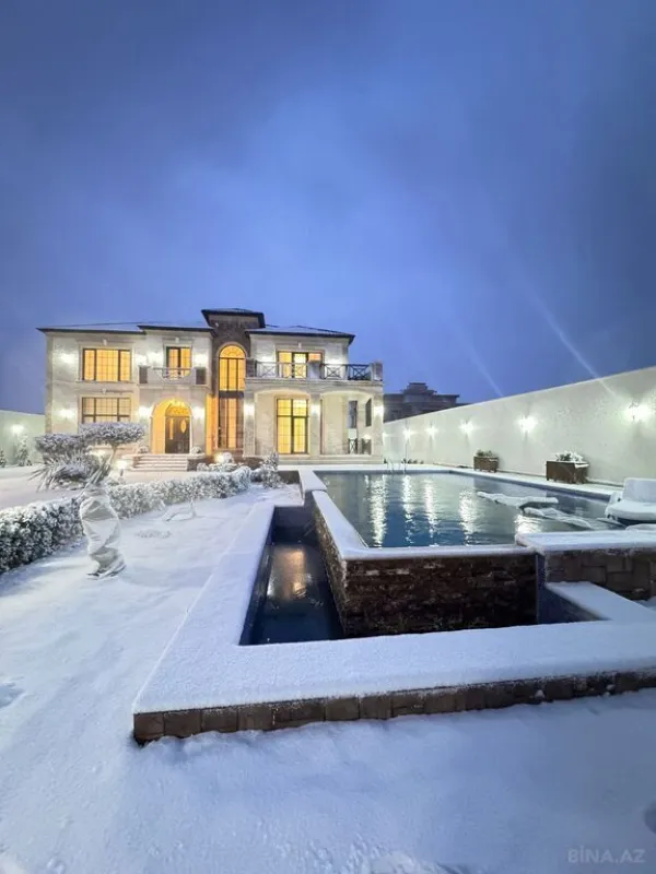 Satılır 6 otaqlı həyət evi 500 m²