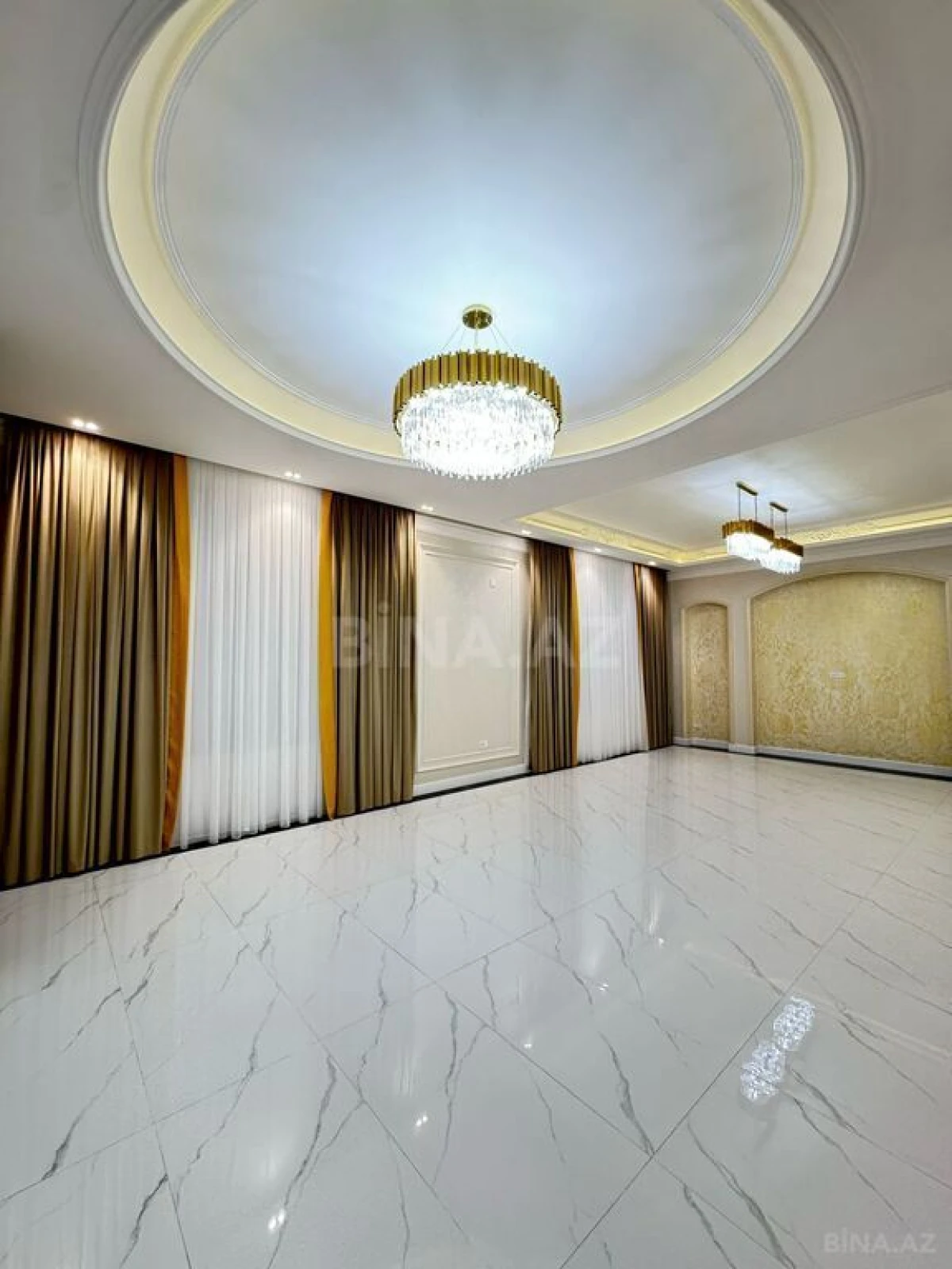 Satılır 6 otaqlı həyət evi 500 m²