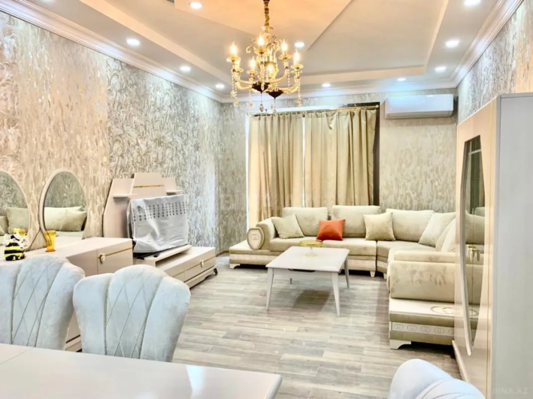 Kirayə verilir 2 otaqlı mənzil 107 m²