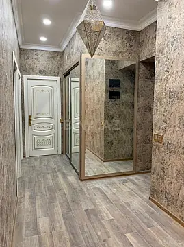 Kirayə verilir 2 otaqlı mənzil 107 m²