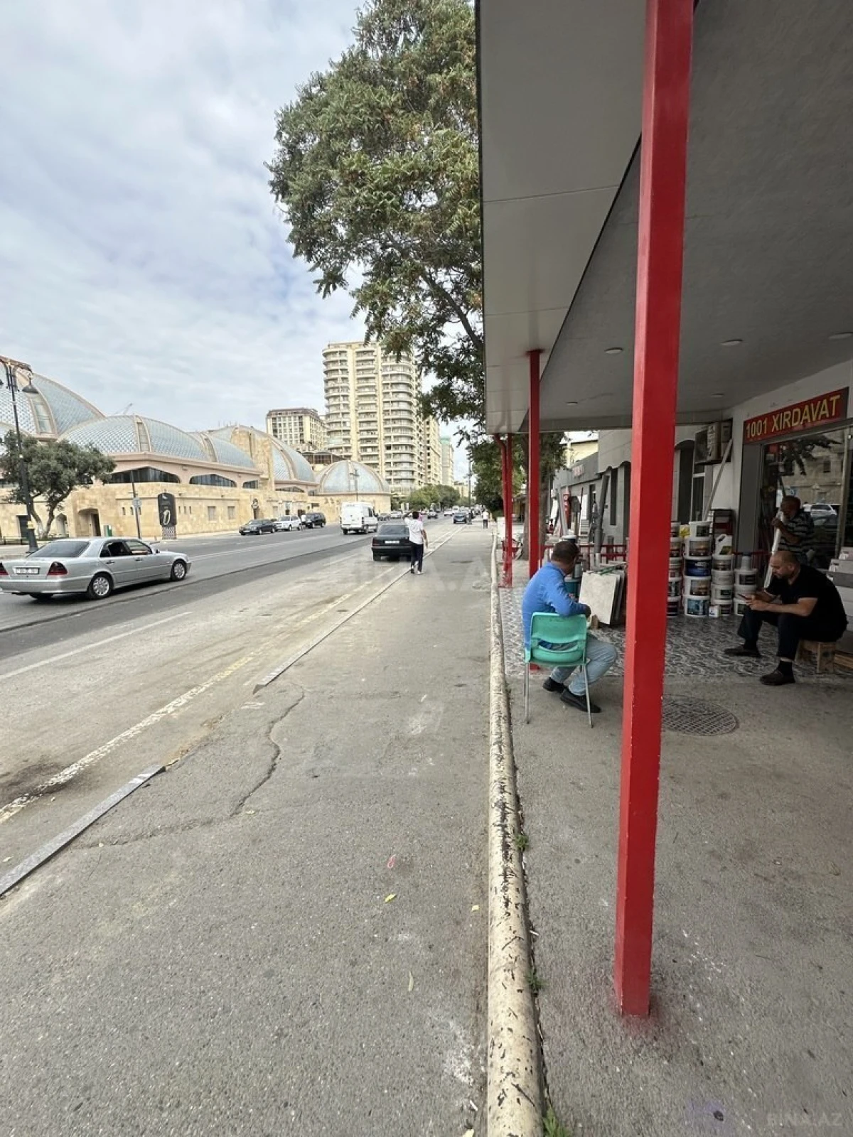 Satılır obyekt 50 m²