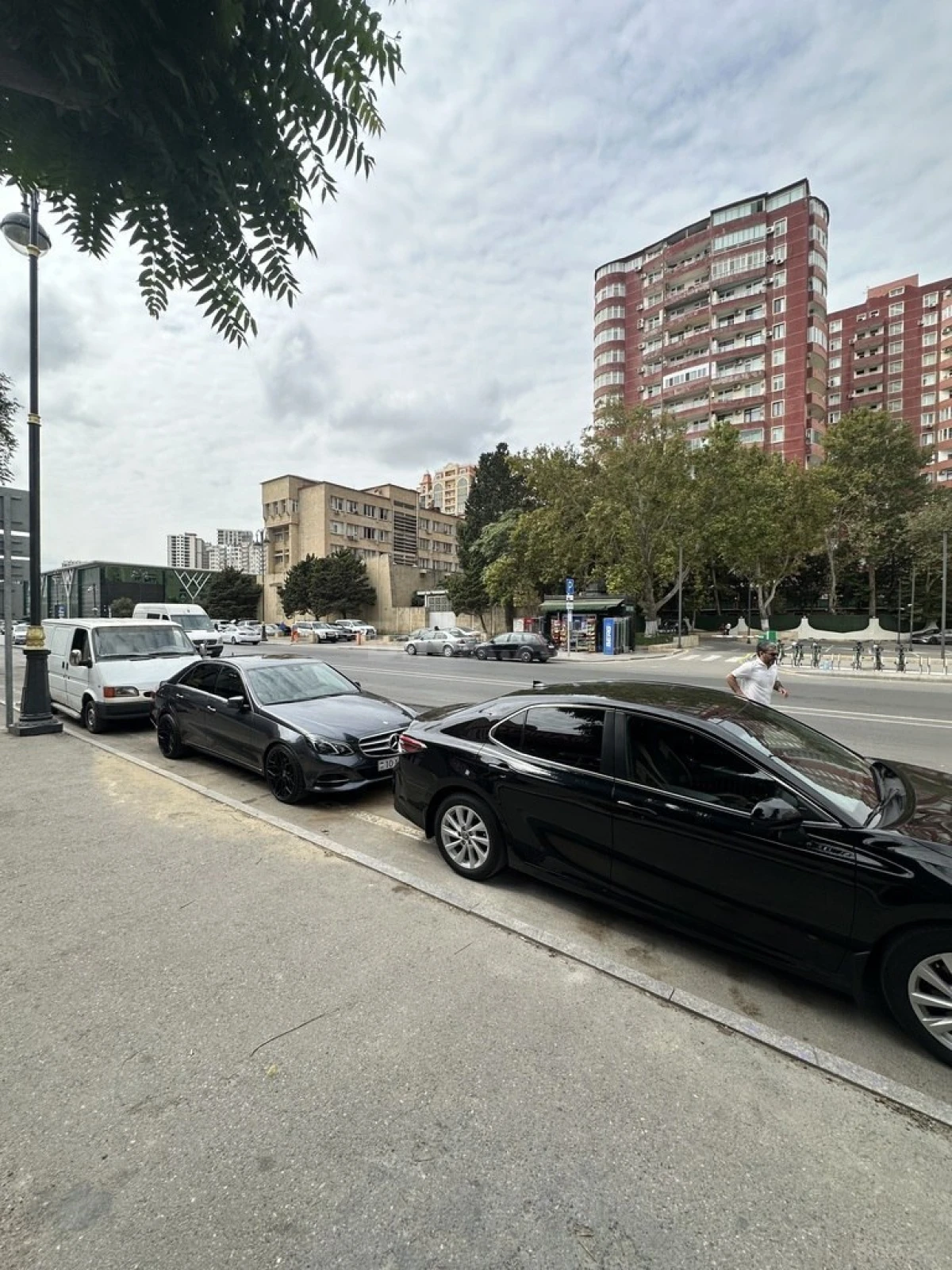 Satılır obyekt 50 m²