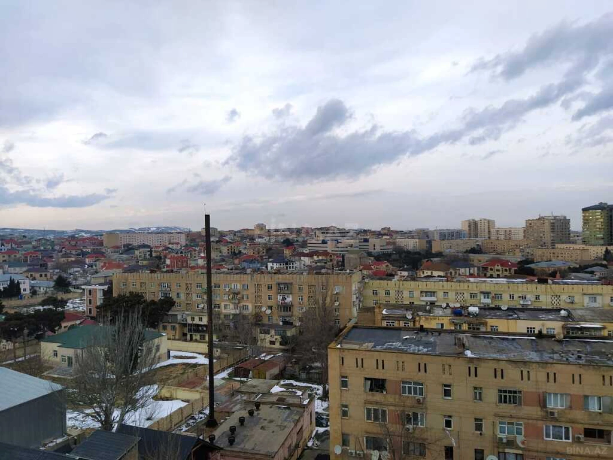 Satılır 2 otaqlı mənzil 55 m²