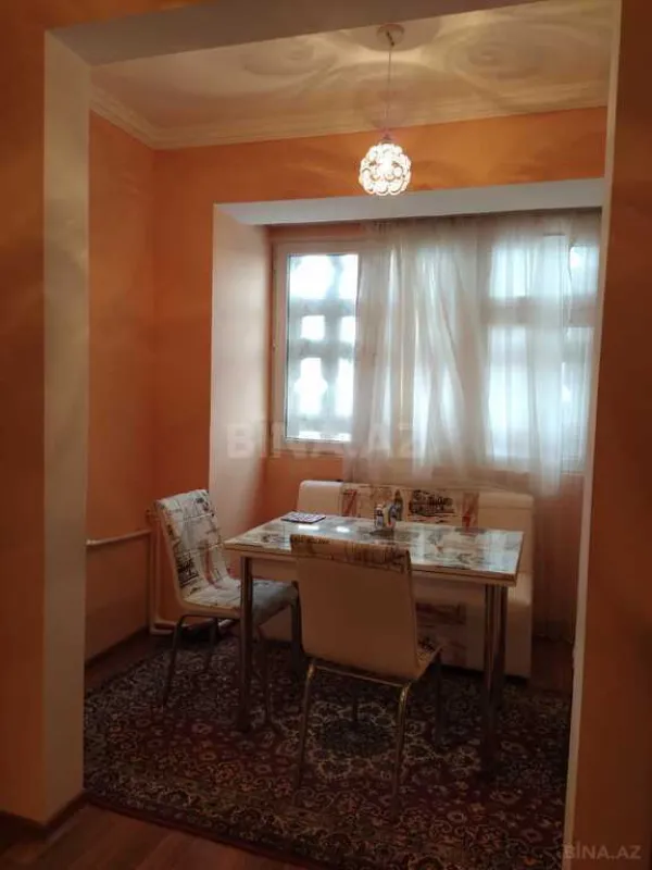 Satılır 2 otaqlı mənzil 55 m²