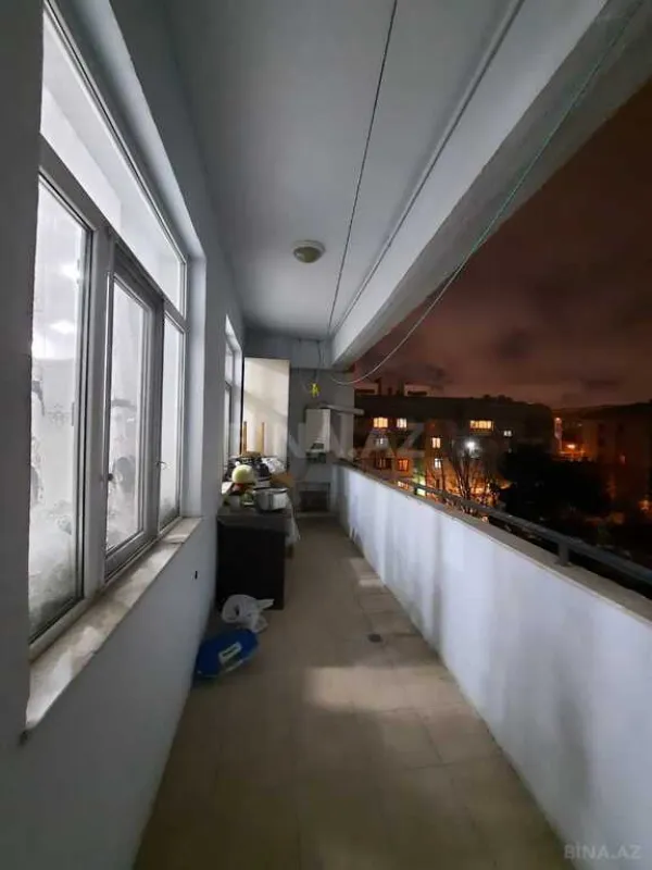 Satılır 4 otaqlı mənzil 171 m²