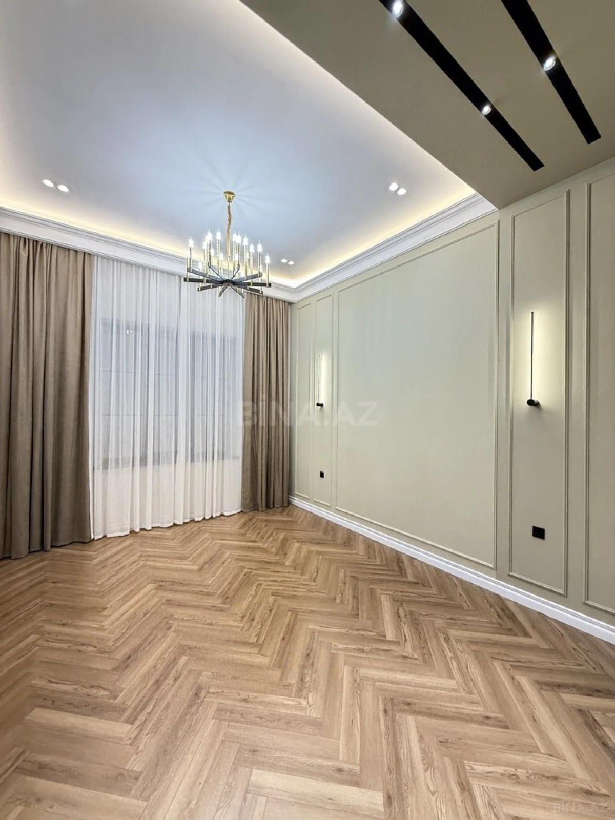 Satılır 4 otaqlı həyət evi 200 m²