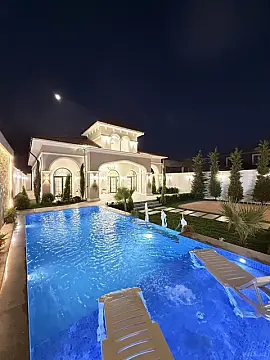 Satılır 4 otaqlı həyət evi 200 m²