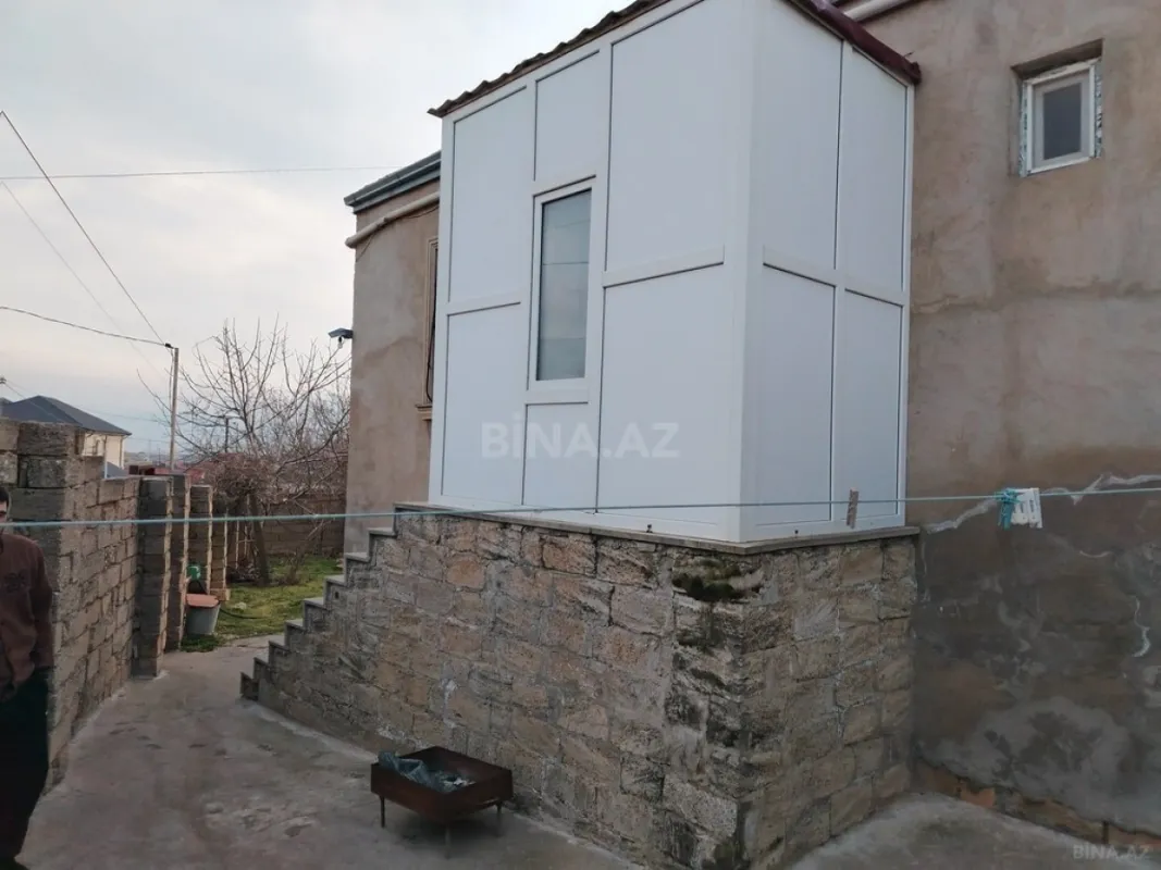 Satılır 3 otaqlı həyət evi 100 m²