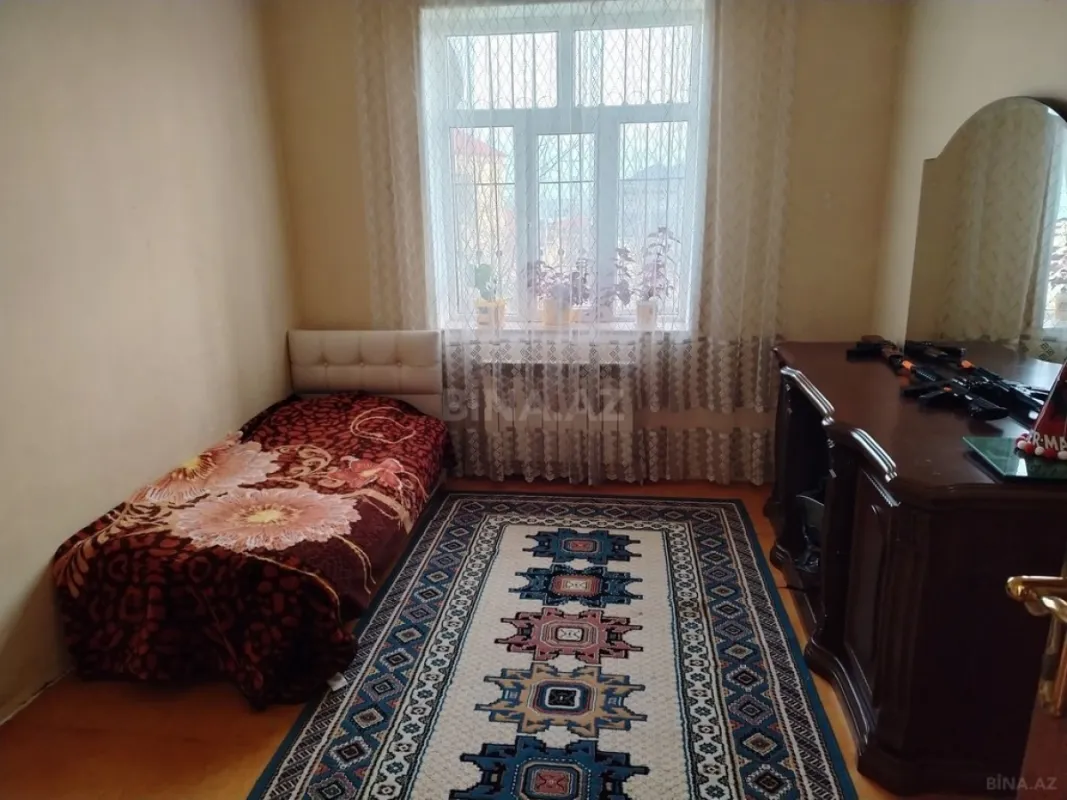 Satılır 3 otaqlı həyət evi 100 m²