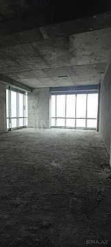 Satılır 4 otaqlı mənzil 185 m²