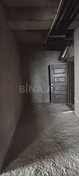 Satılır 4 otaqlı mənzil 185 m²