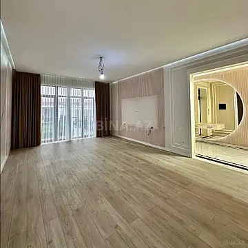 Satılır 4 otaqlı həyət evi 240 m²