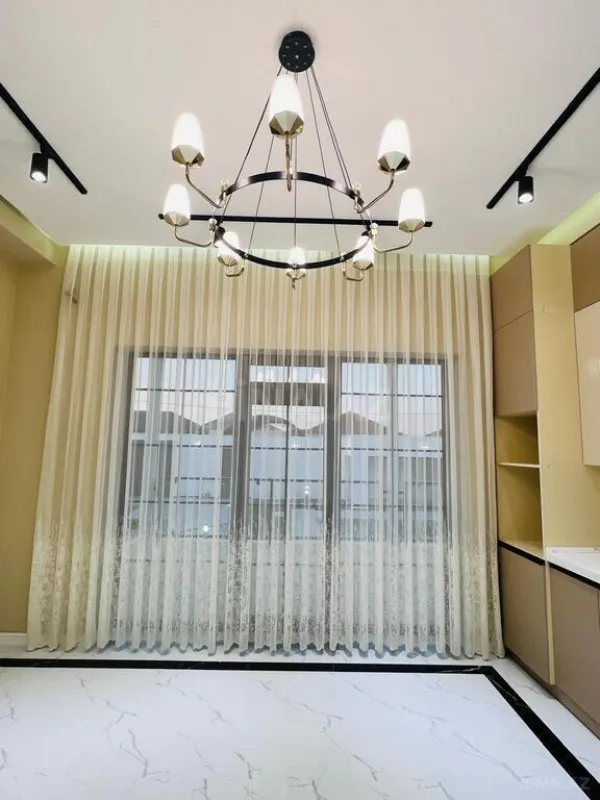 Satılır 4 otaqlı həyət evi 220 m²