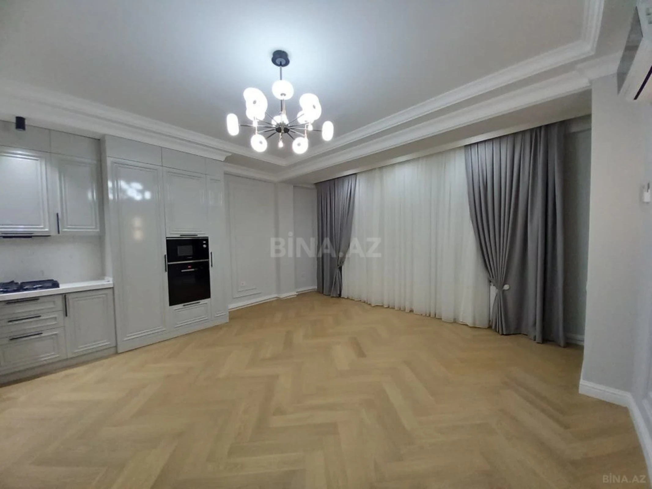 Satılır 3 otaqlı mənzil 77 m²