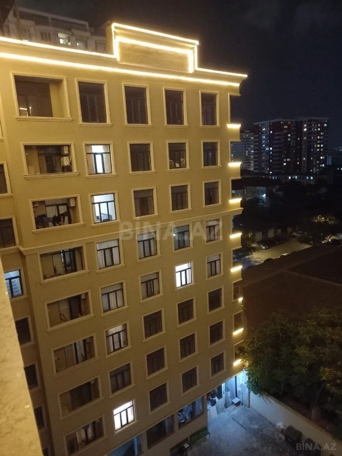 Satılır 3 otaqlı mənzil 77 m²