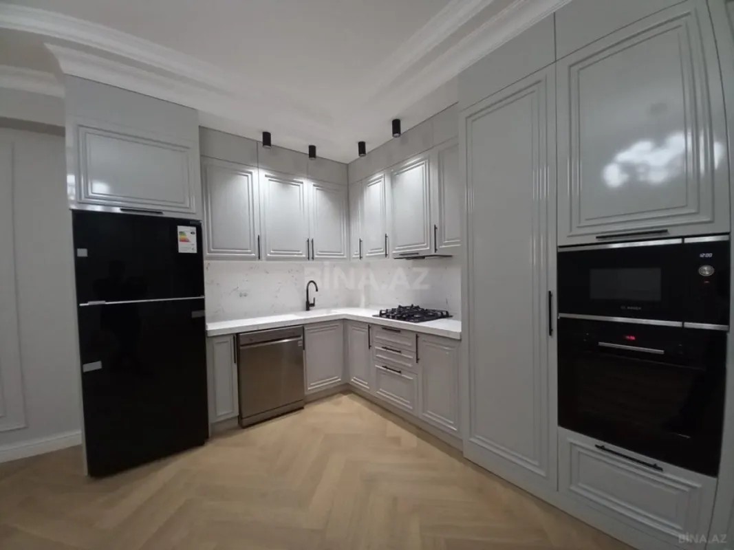 Satılır 3 otaqlı mənzil 77 m²