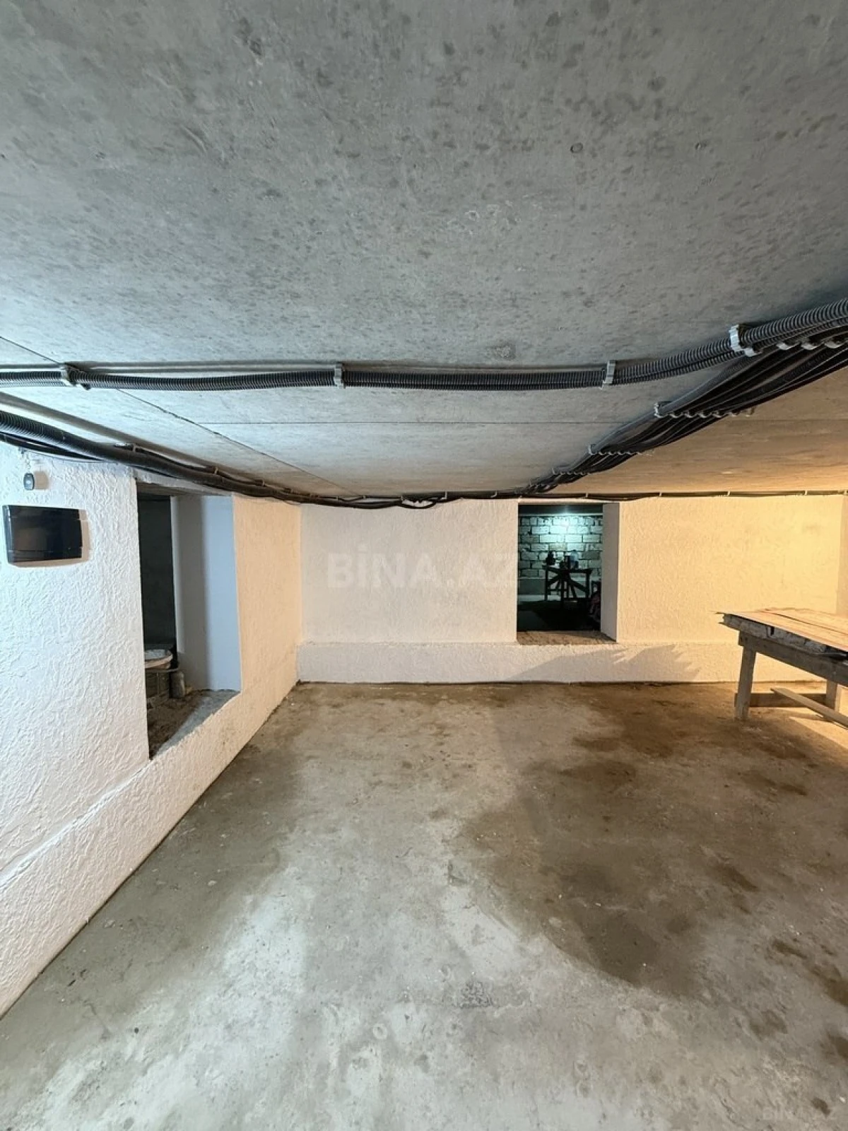 Satılır 6 otaqlı həyət evi 450 m²