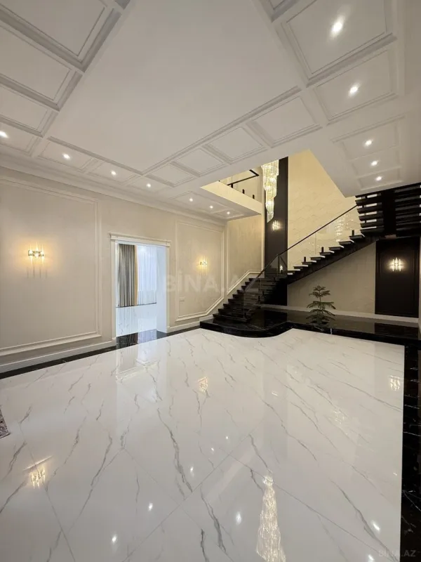 Satılır 6 otaqlı həyət evi 450 m²